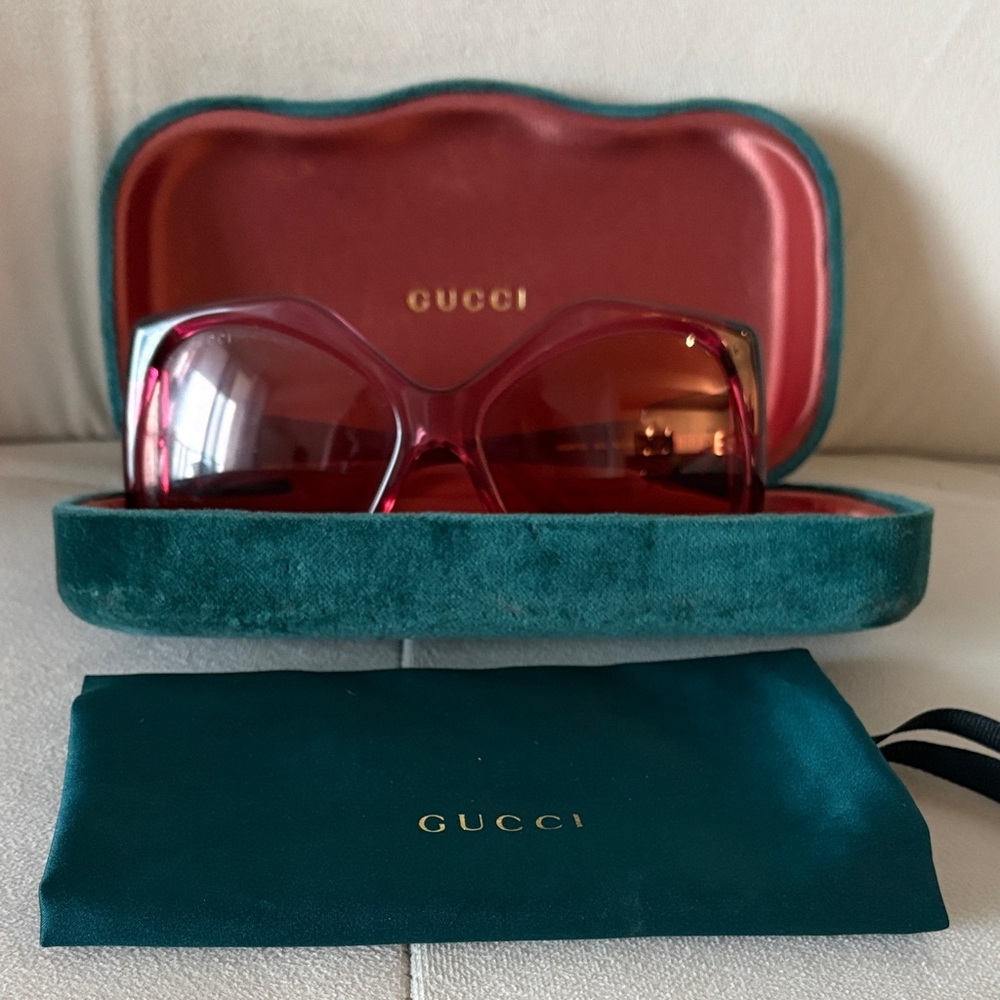 Gucci Square-Frame Injection Sunglasses